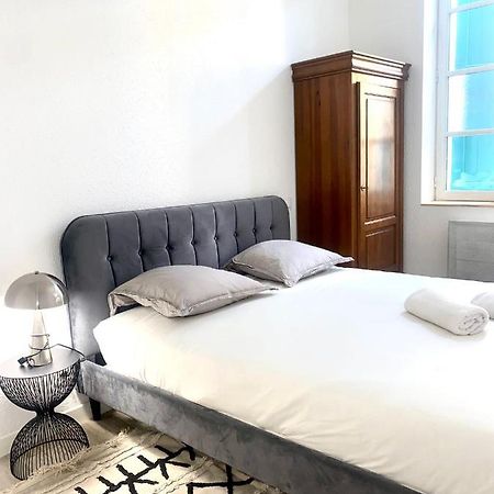 *Chic & Basic T3* Place Carnot Каркассон Экстерьер фото